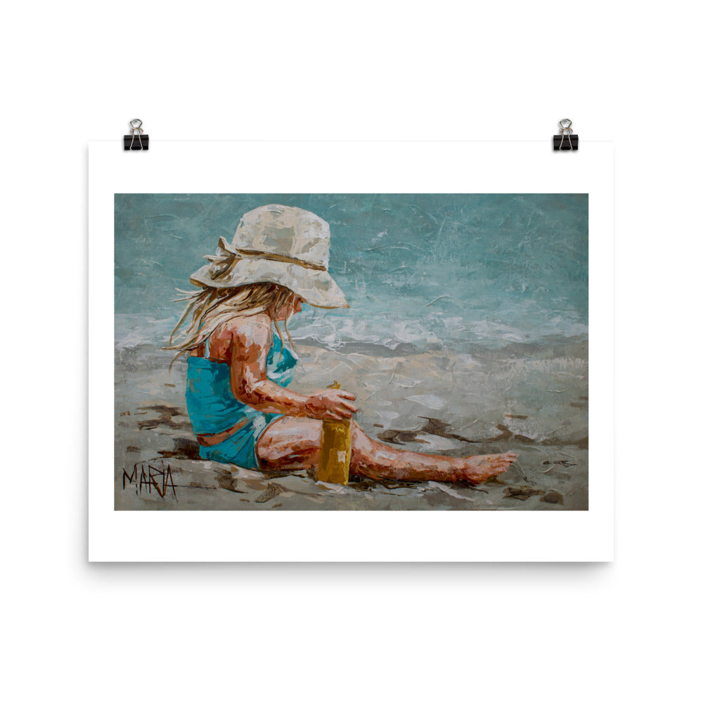 M18010 Fun on the beach